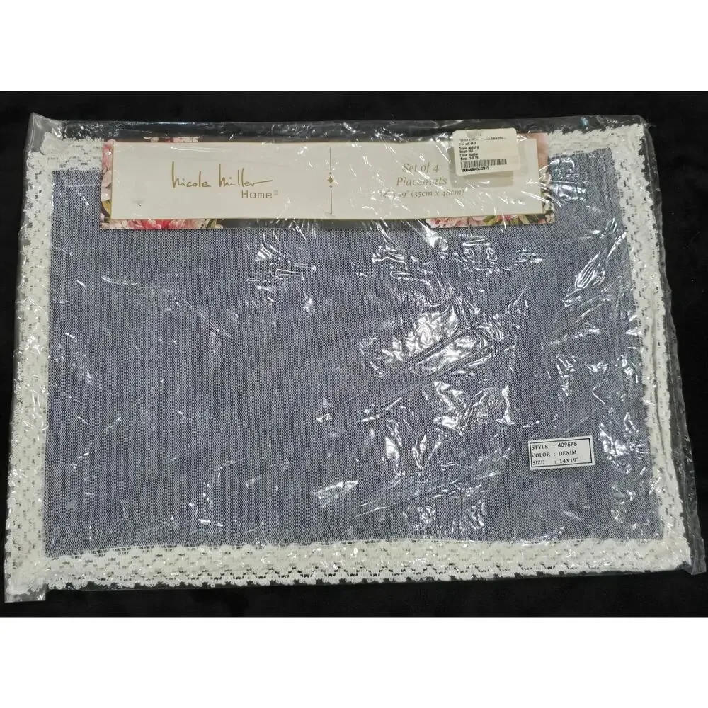 Nicole Miller Denim Blue Prema Chambray Lace Trim Set of 4 Placemats 14